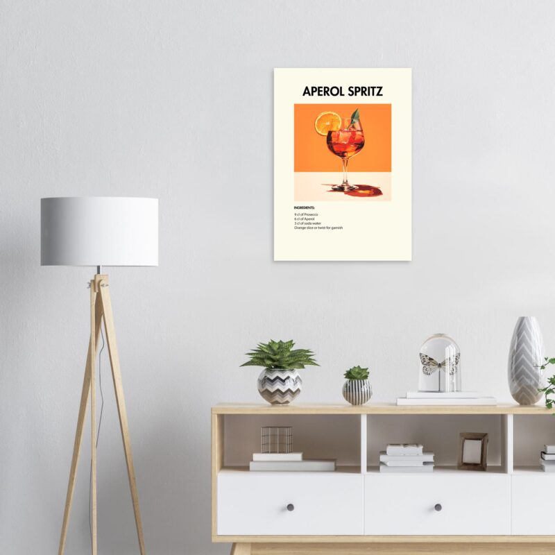 Bild på en av våra drinkposters, med motiv av drinken Aperol Spritz.